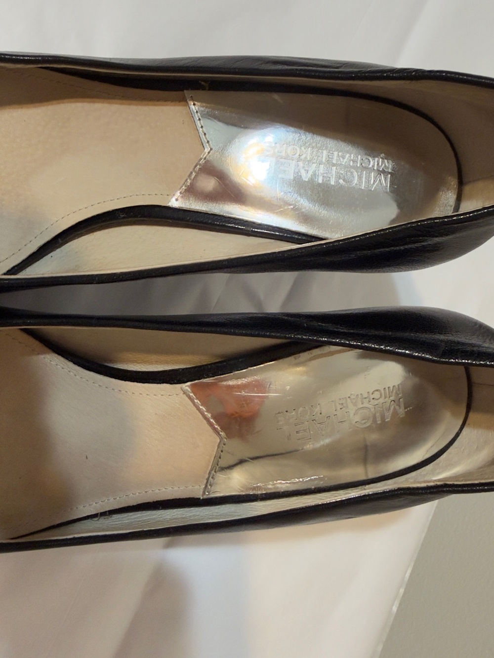 MICHAEL Michael Kors Black Leather heels